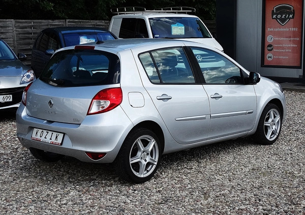 Renault Clio cena 17999 przebieg: 129682, rok produkcji 2010 z Płoty małe 497